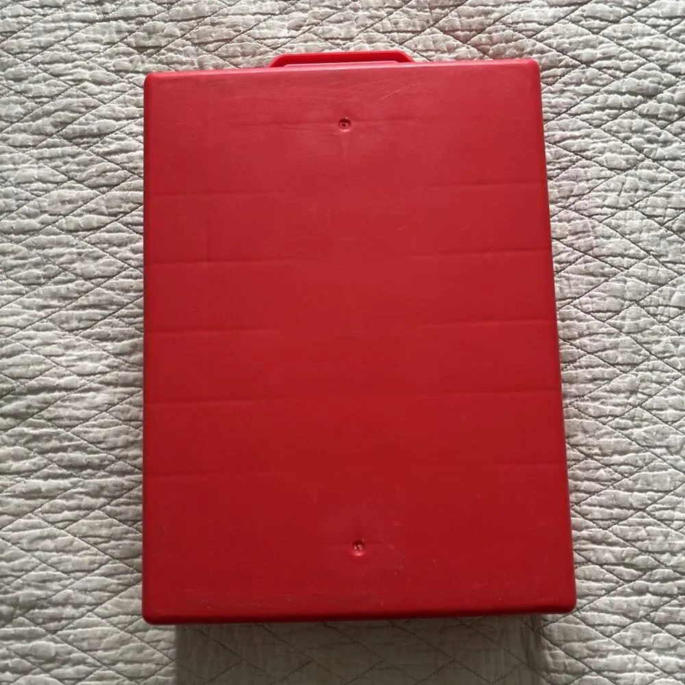 Disney Cars Red Plastic Carrying Storage Case For 50 Vehicles